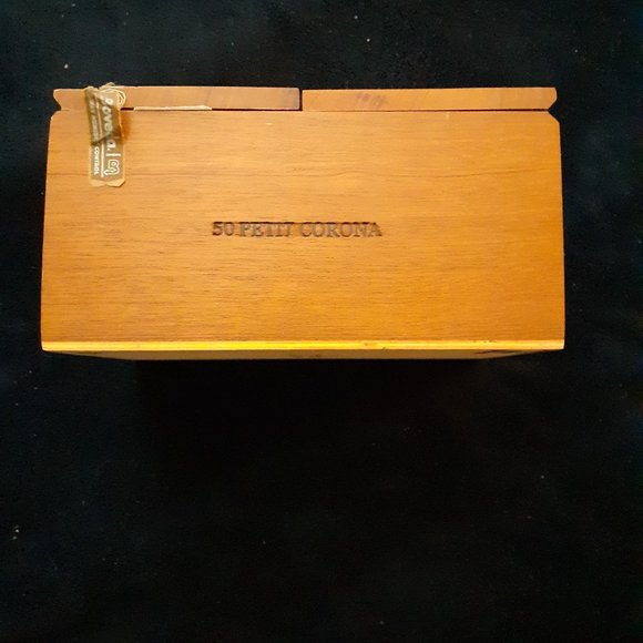 Southern Draw Quick Draw Connecticut US Veteran owned cigar box - Picture 3 of 4